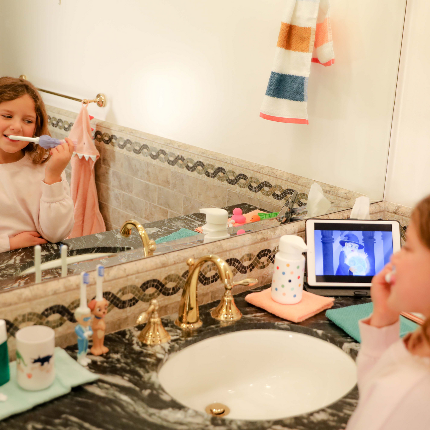 Princess Pearly Whites Toothbrush for Kids With Bonus Brush