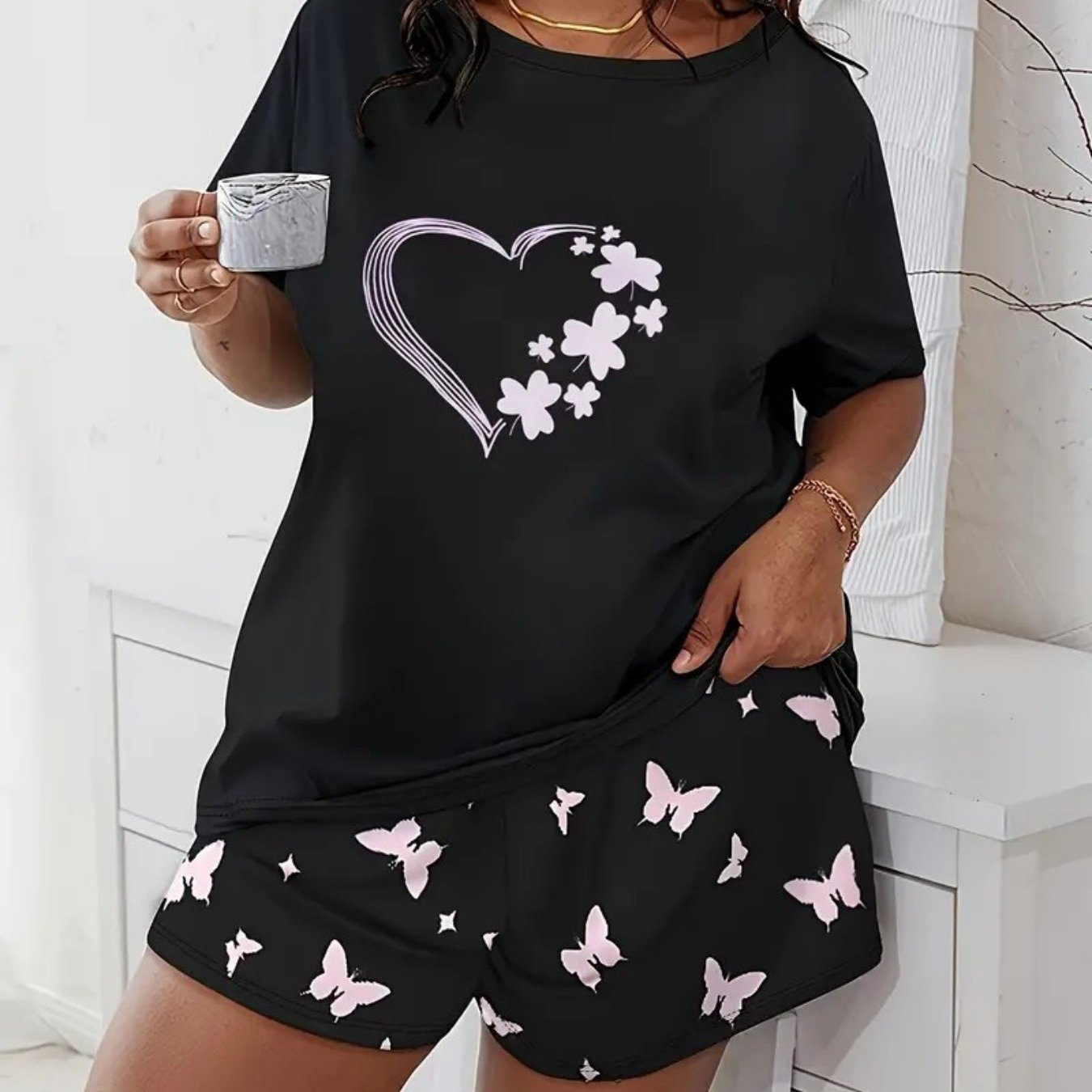 Everyday Chic Soft Geometric Print Tee
